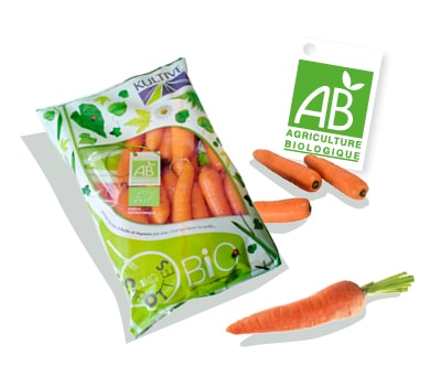 Sachet de carottes bio, accompagné du logo du label Agriculture Biologique