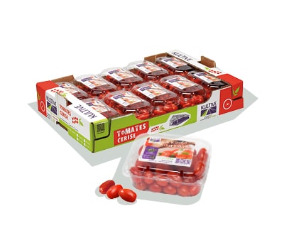 Cagette en carton, contenant les barquettes de tomates-cerises rouges et allongées.